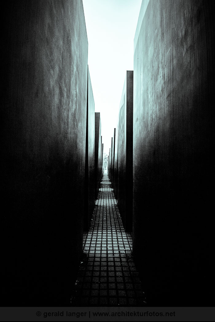 20110228 Berlin Holocaust Dankmal © Gerald Langer 14 - Gerald Langer