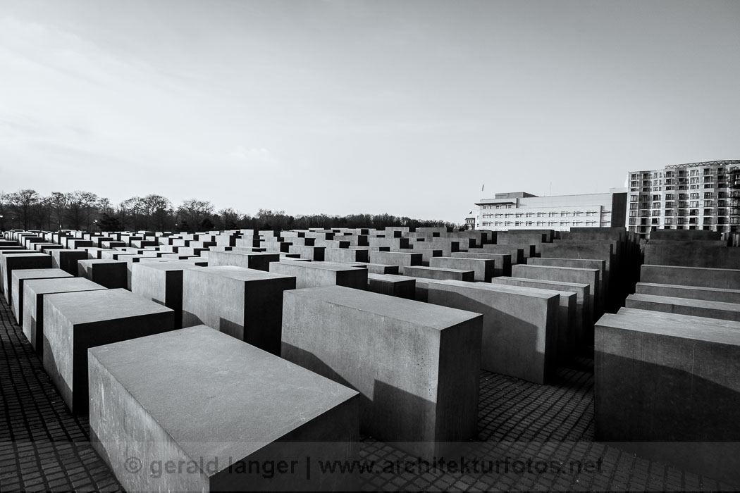 20110228 Berlin Holocaust Dankmal © Gerald Langer 32 - Gerald Langer