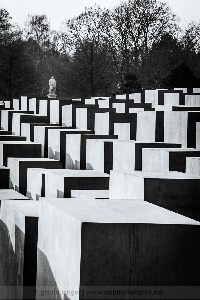 20110228 Berlin Holocaust Dankmal © Gerald Langer 33 - Gerald Langer