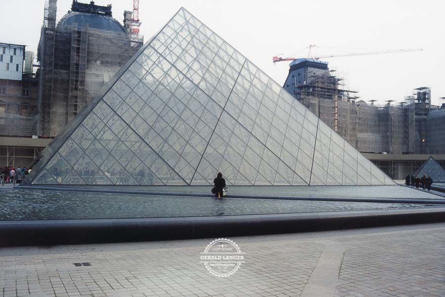 Louvre Paris 03 1991 © Gerald Langer 3 - Gerald Langer