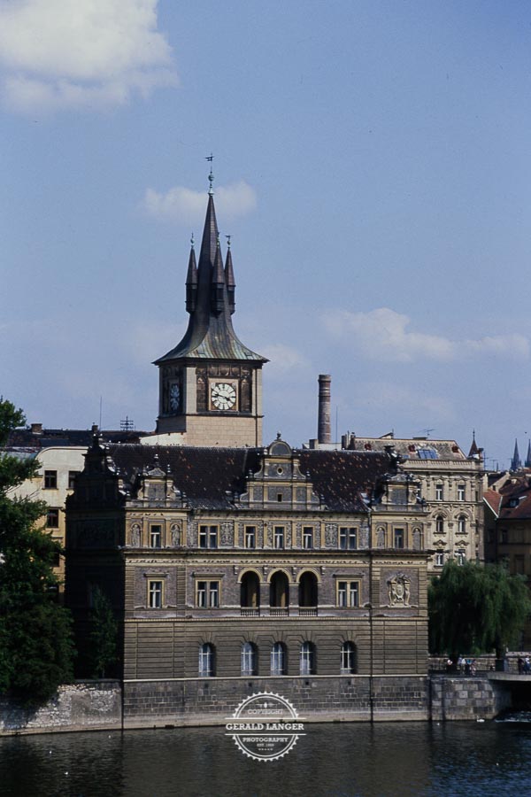 Prag 1989 © Gerald Langer 86 Bearbeitet - Gerald Langer